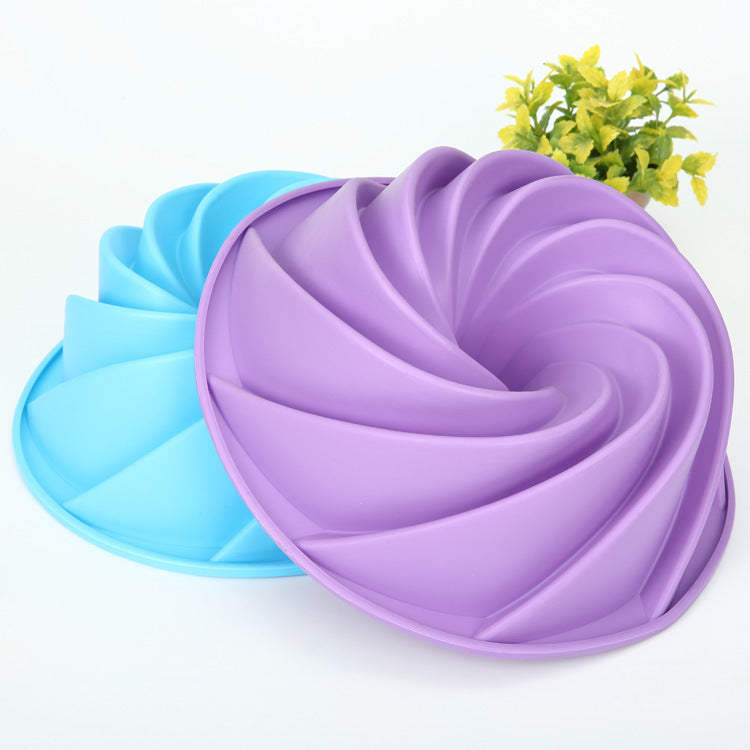 Silicone Cyclone Baking Pan for Perfect Homemade Treats