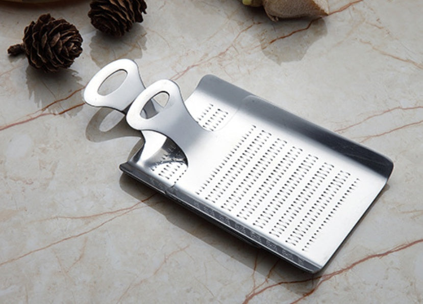 No-Fuss Garlic Press for Quick, Mess-Free Mincing