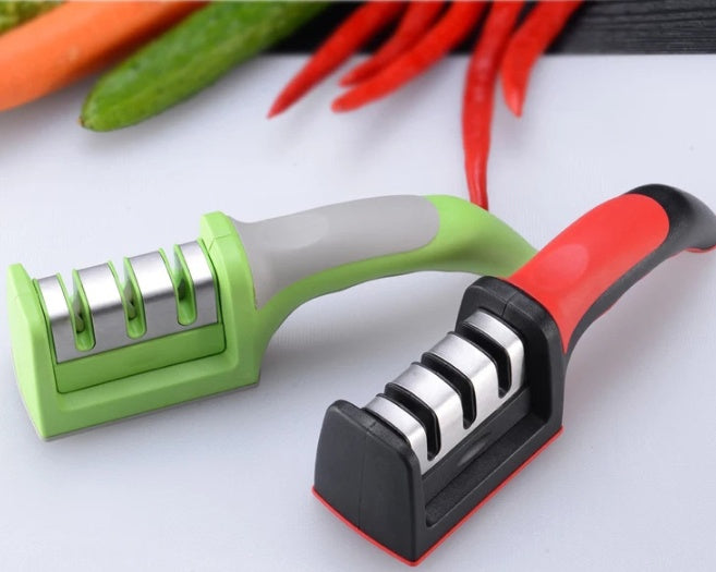 Quick-Fix Kitchen Knife Sharpener for Everyday Cooking