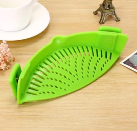 Clip-On Silicone Strainer for Easy, Mess-Free Draining