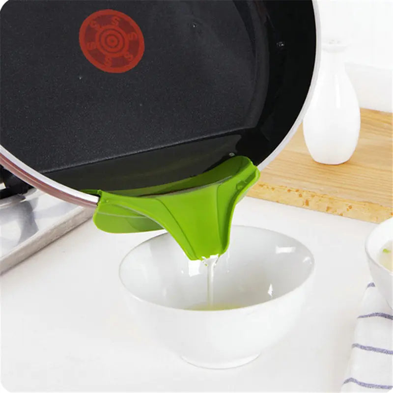 Silicone Pouring Spout for Clean, Mess-Free Transfers